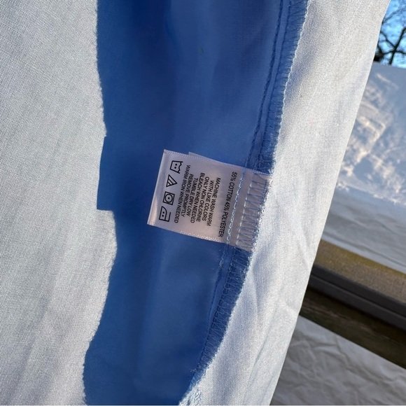 Foxcroft Wrinkle Free Light Blue Button-Up Shirt 8 NWT - Picture 13 of 13